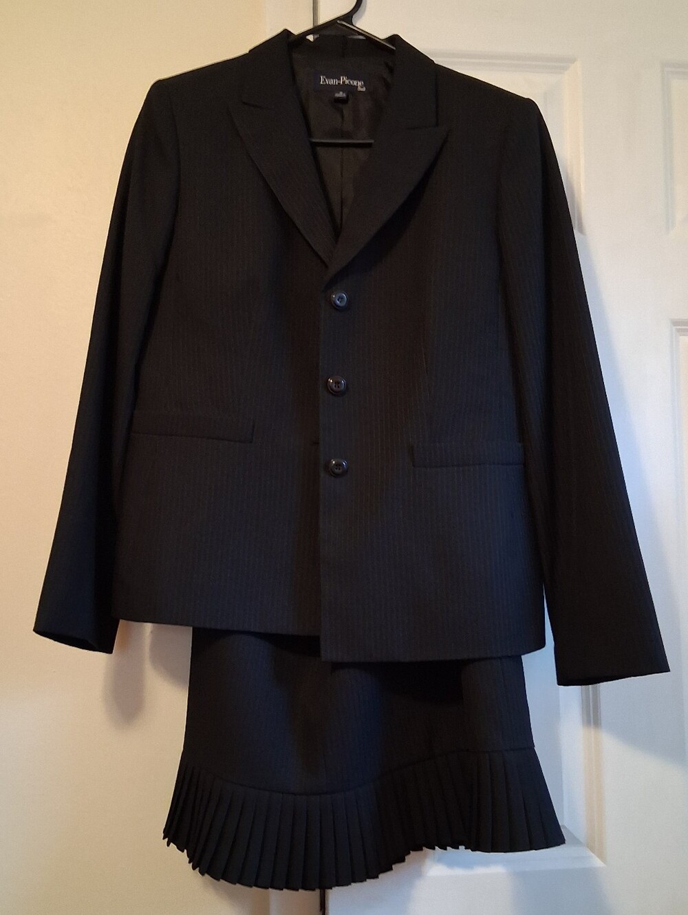 Evan Picone Black Pinstripe Women's Blazer Jacket